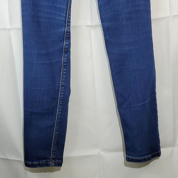 R Jeans High Rise, Medium Wash, Skinny Jeans - Size 24 - Picture 9 of 15